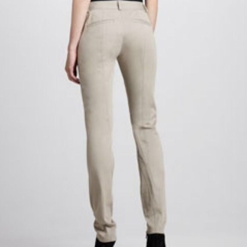 Donna Karan Skinny Ponte Pants in Pebble 12 NWT - Picture 3 of 3